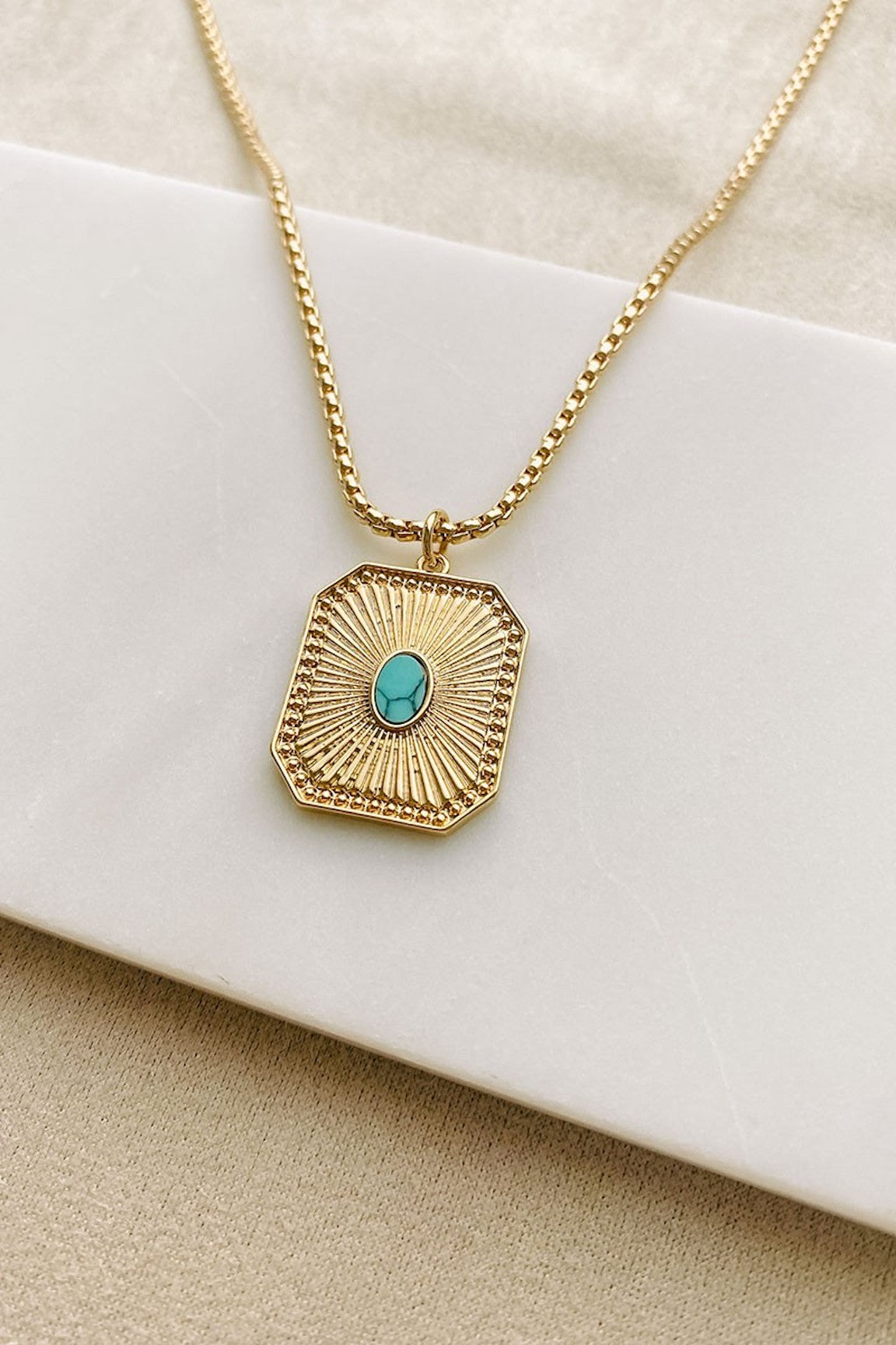 Royals Turquoise and Gold Pendant Necklace